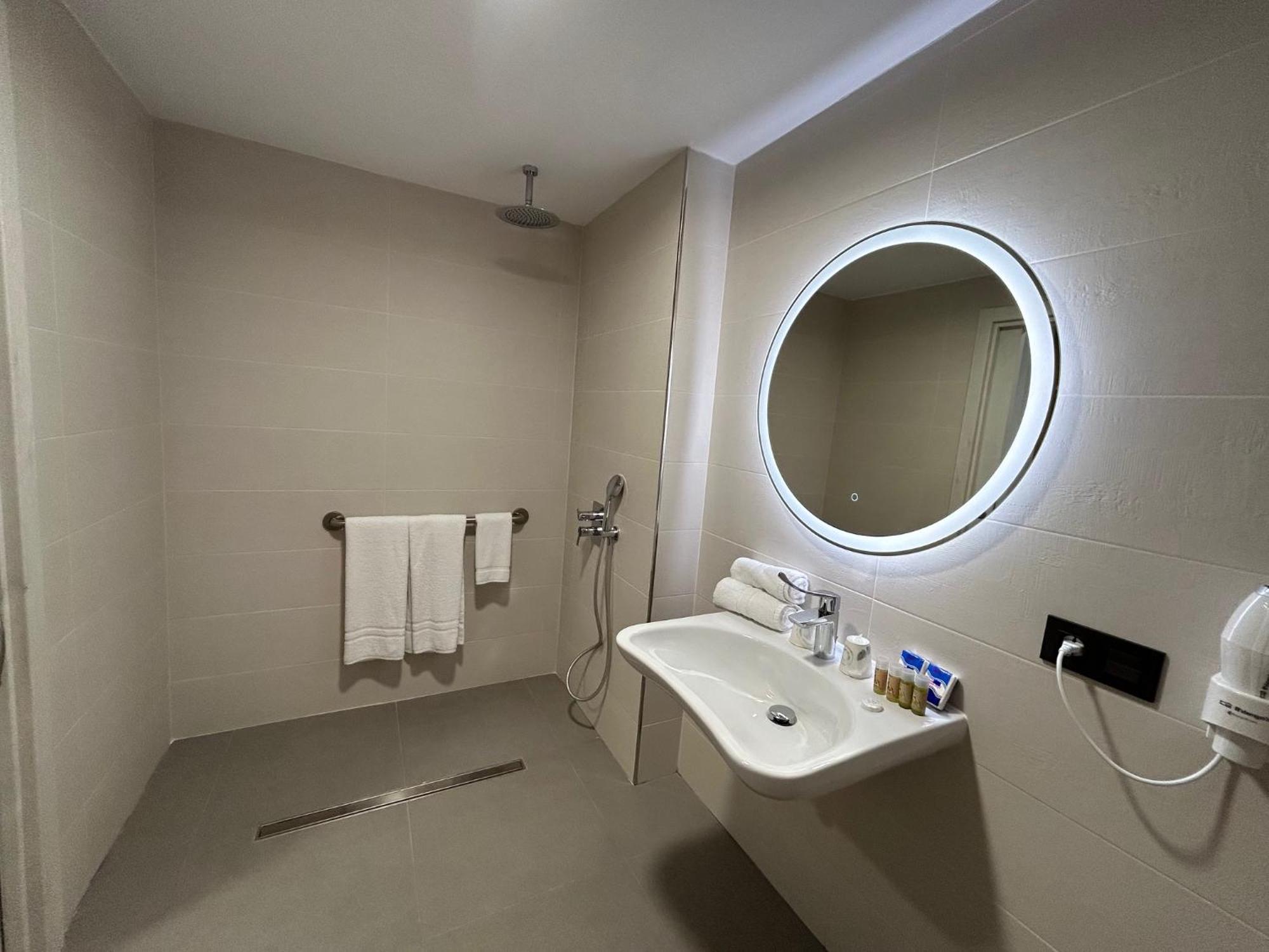 Hotel Javalambre La Puebla De Valverde Eksteriør billede