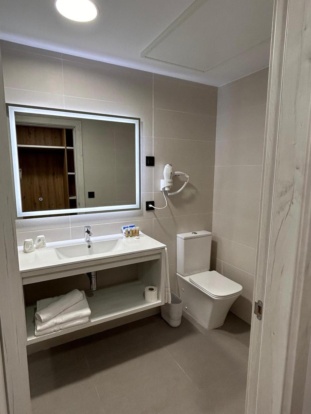 Hotel Javalambre La Puebla De Valverde Eksteriør billede